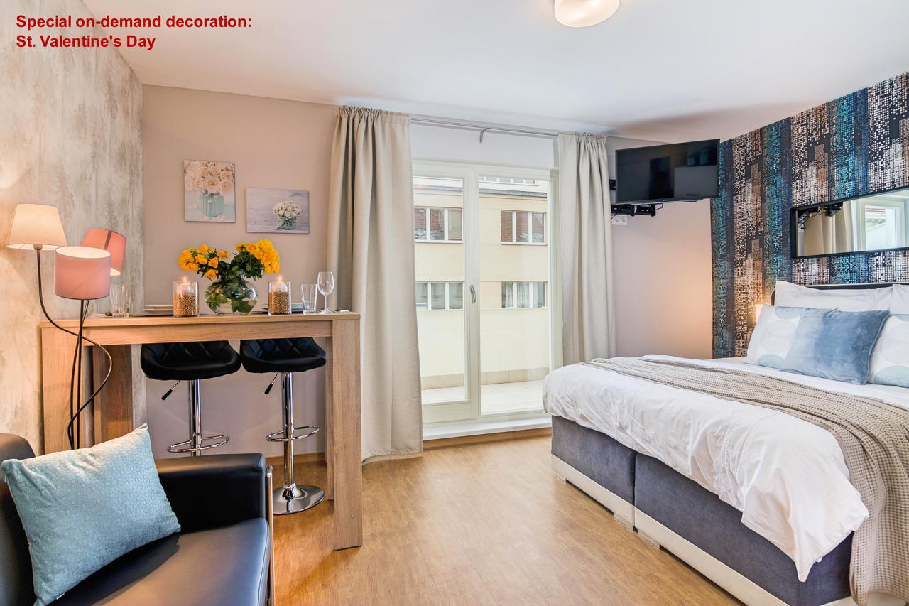 Air Conditioned Terrace Apartment Prague Praga Exterior foto